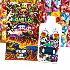 smile factory brand dual vape with pop tarts and cherry flavours